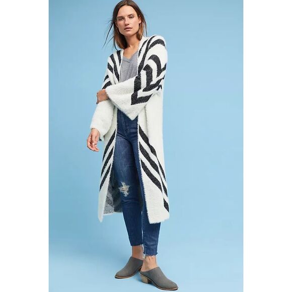 Anthropologie Sweaters - ANTHROPOLOGIE Sleeping On Snow Mod Chevron Kimono OS